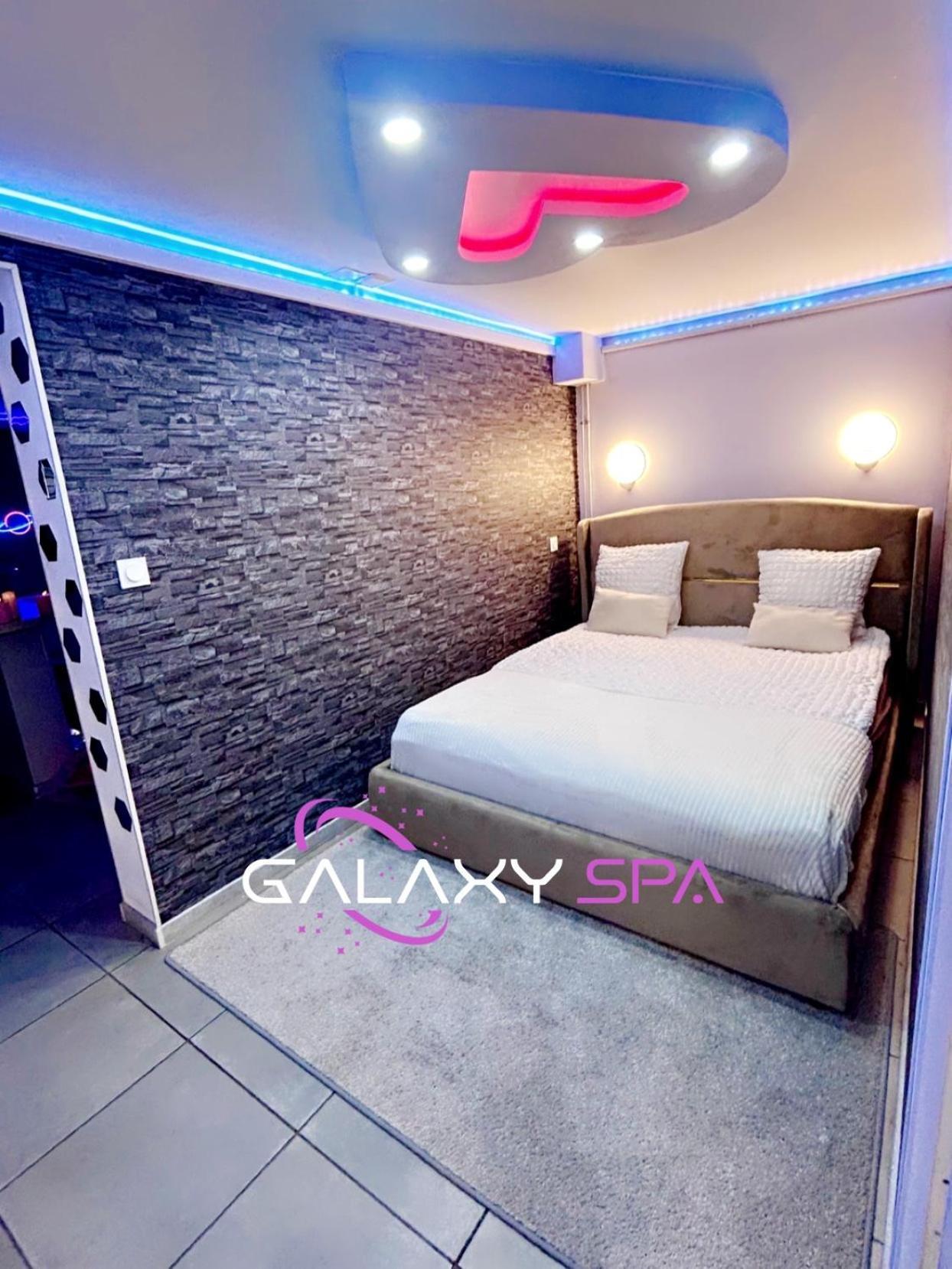 Champigneulles Galaxy Spa - Suite Mercure Jacuzzi Privatif מראה חיצוני תמונה